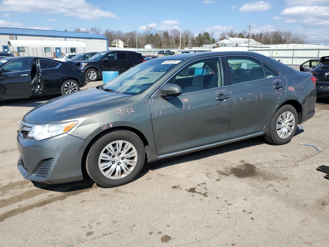 2014 TOYOTA CAMRY L