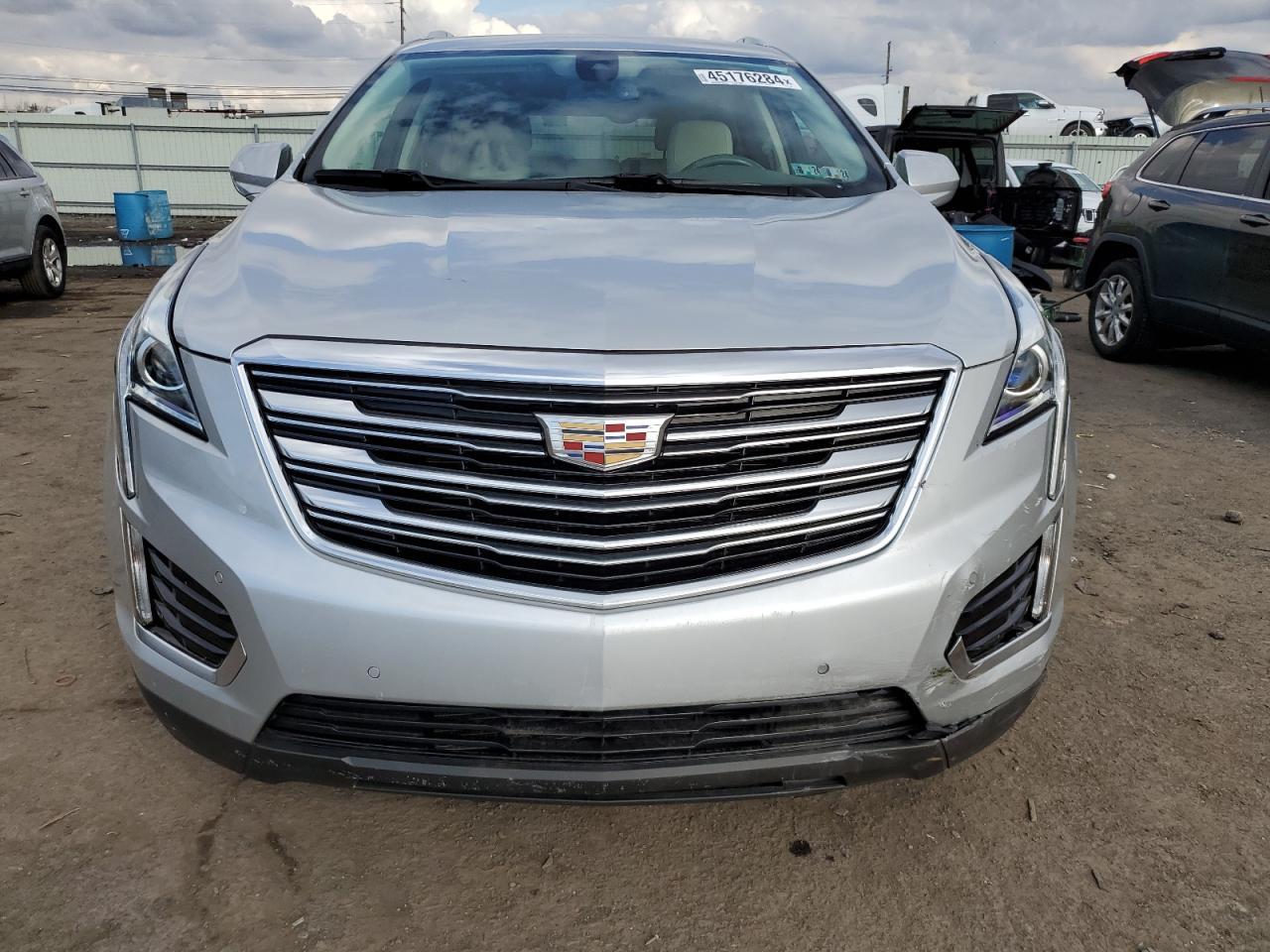 2019 CADILLAC XT5 LUXURY - Image 5