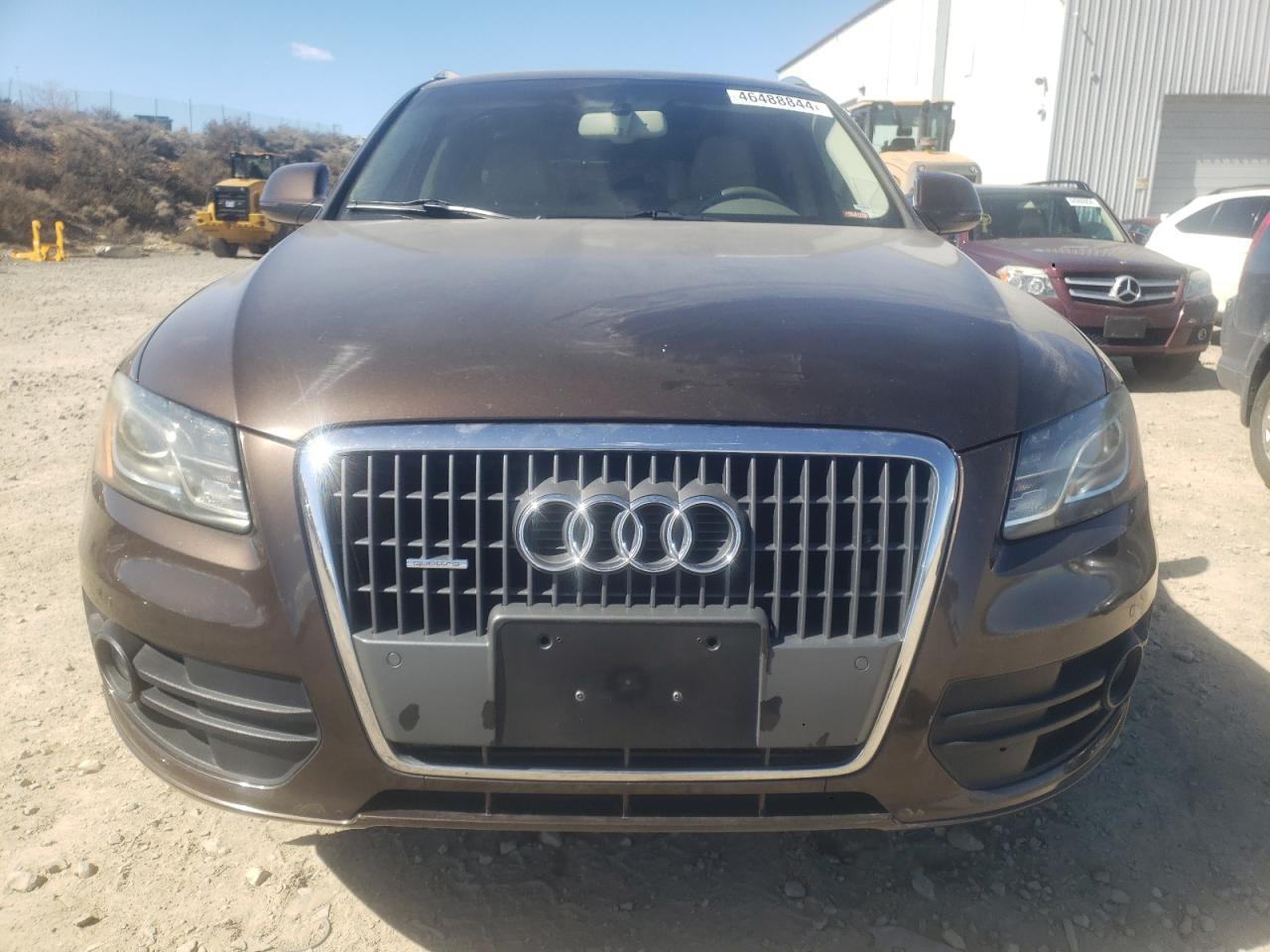 2011 AUDI Q5 PREMIUM - Image 5