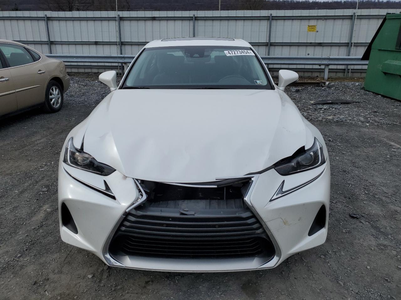 2018 LEXUS IS 300 - Фото 5