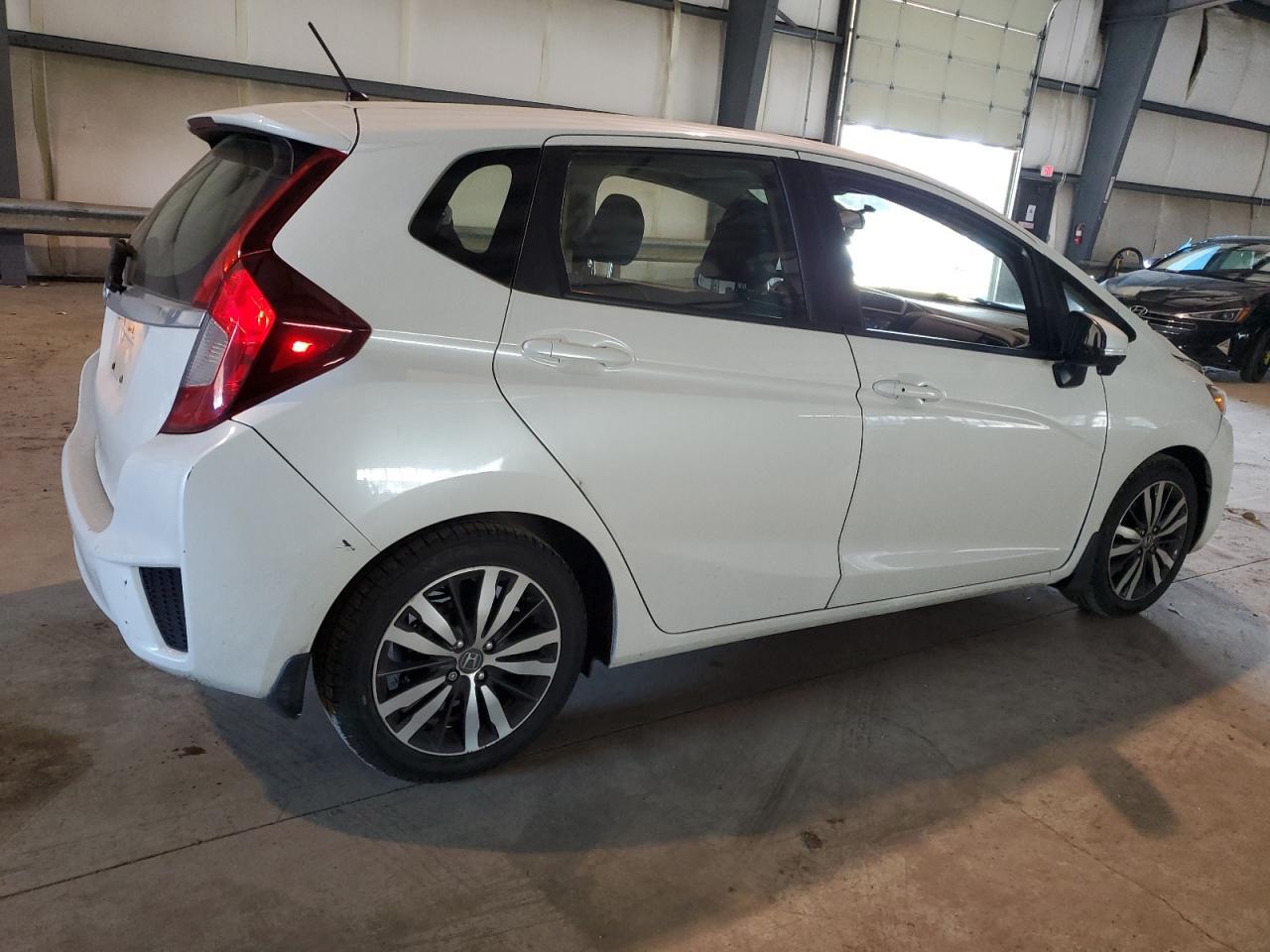 2016 HONDA FIT EX - Фото 3