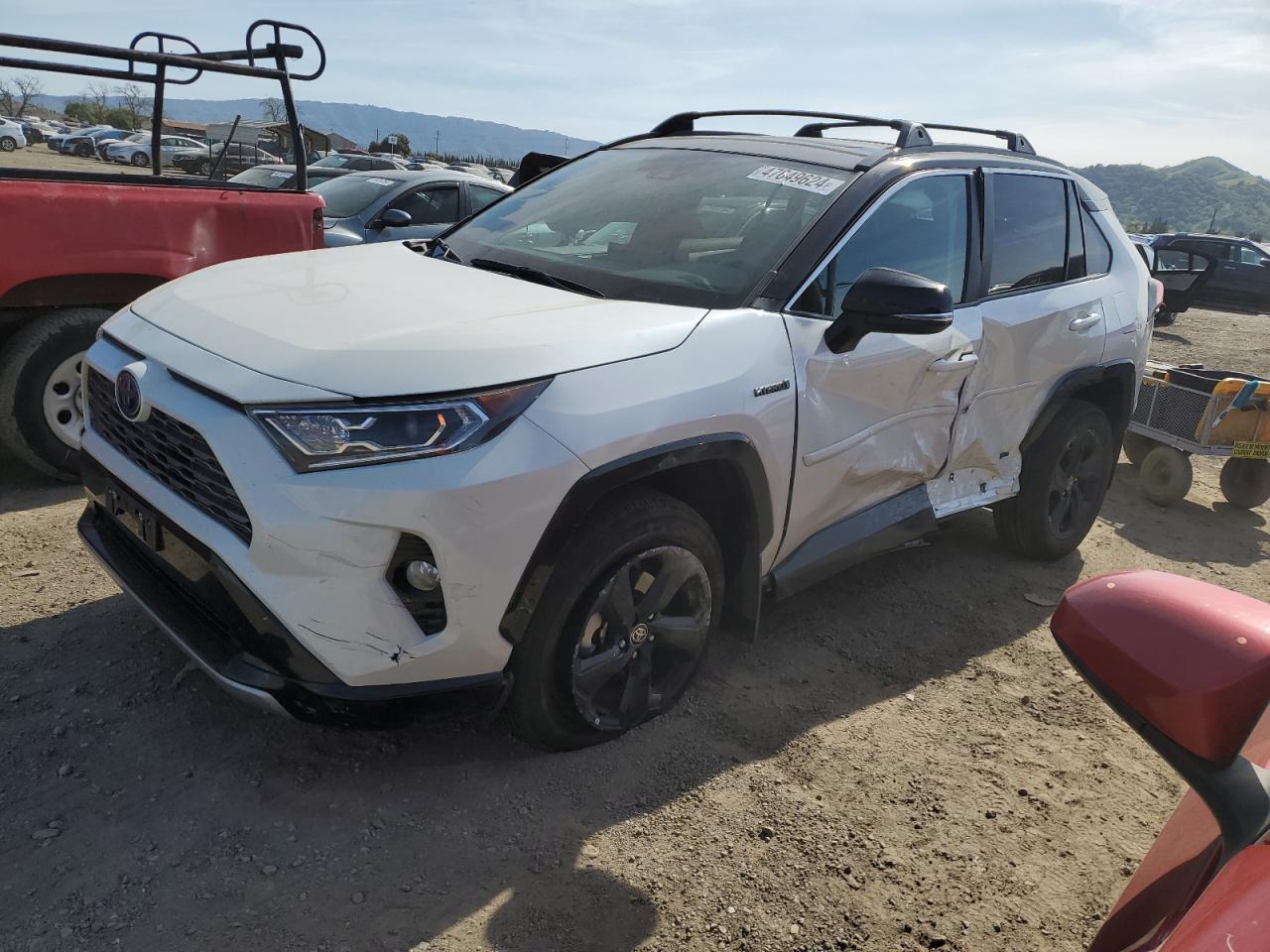 2021 TOYOTA RAV4 XSE car image