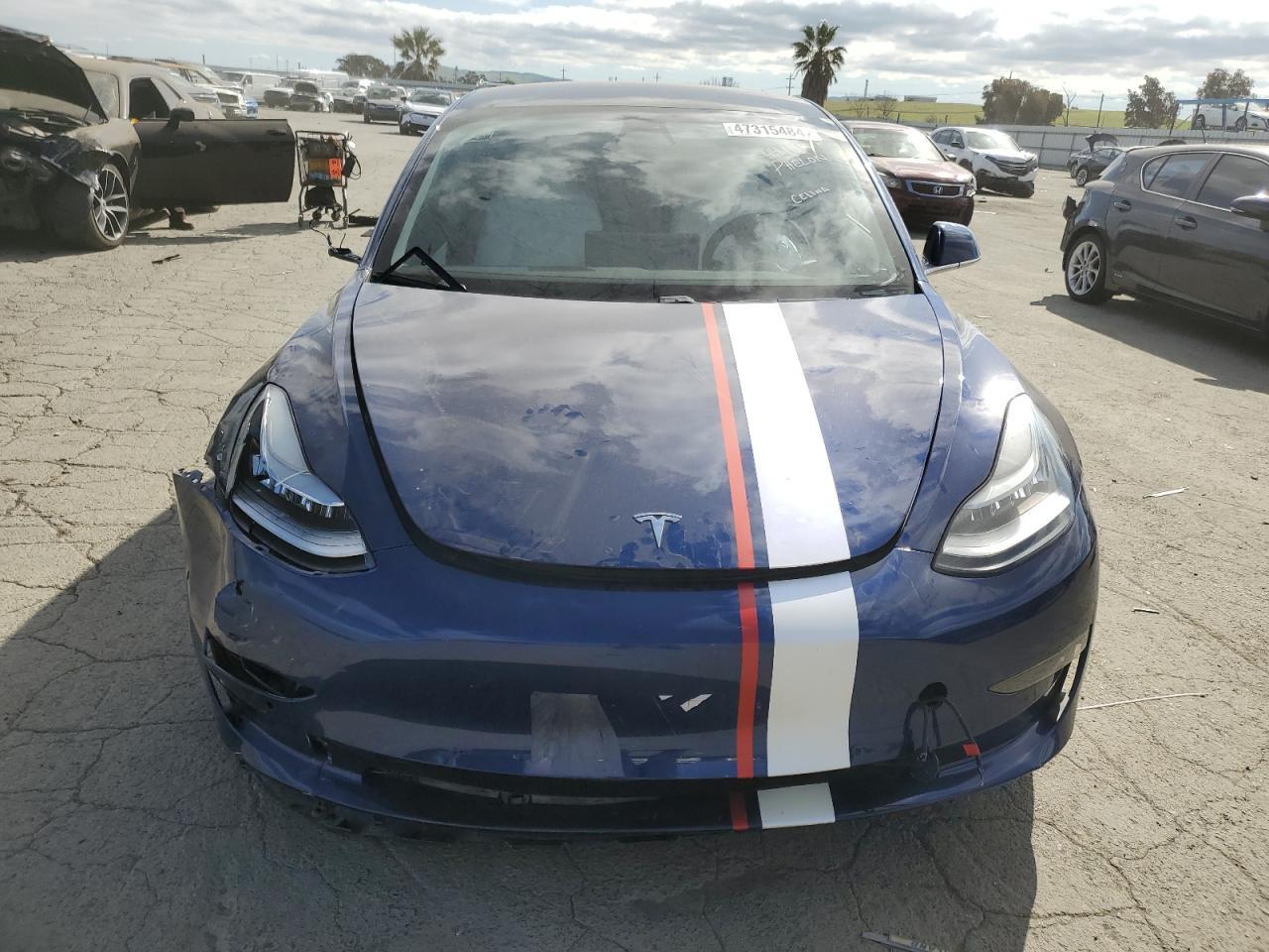 2019 TESLA MODEL 3 - Фото 5