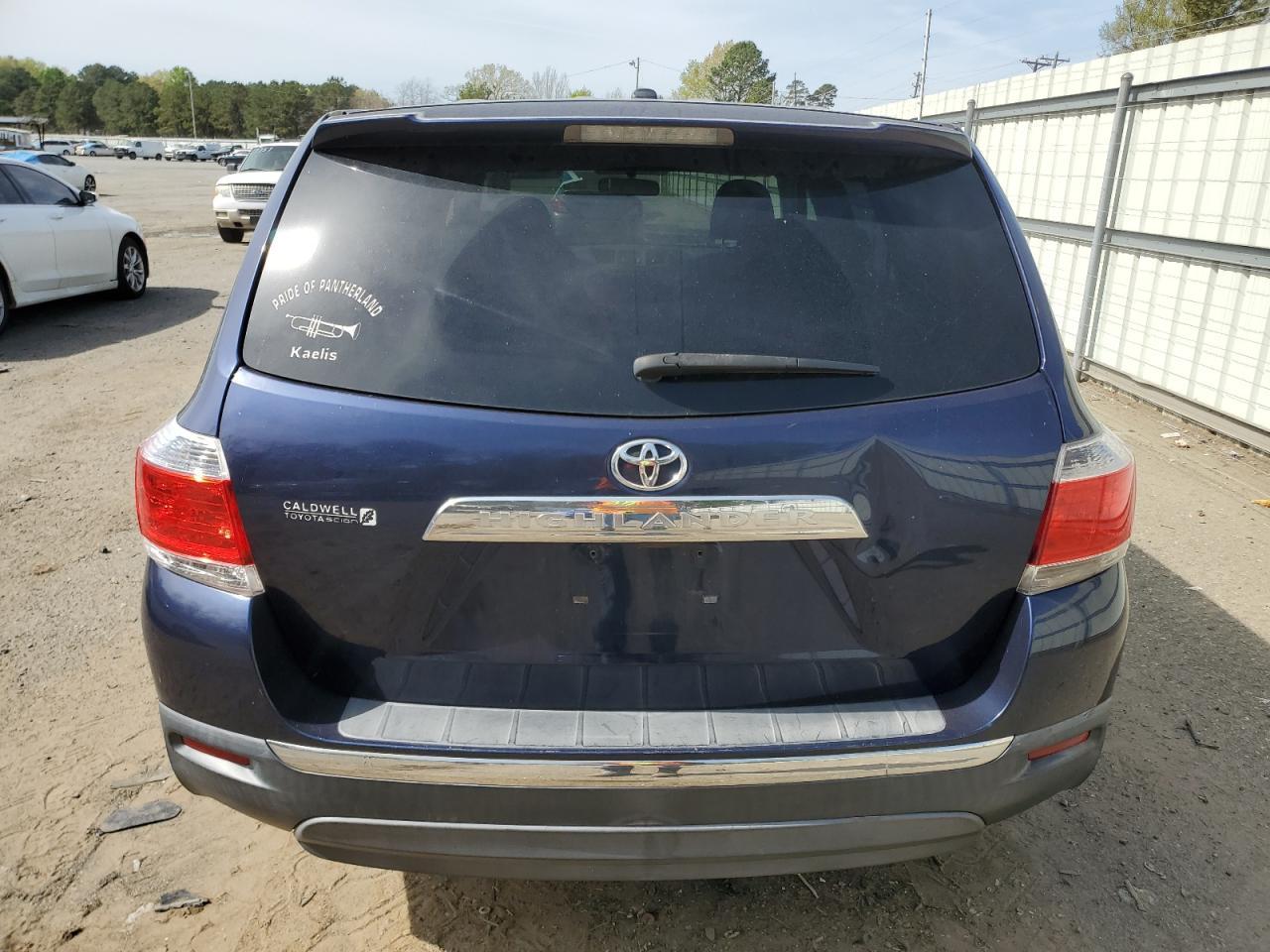 2011 TOYOTA HIGHLANDER - Фото 6