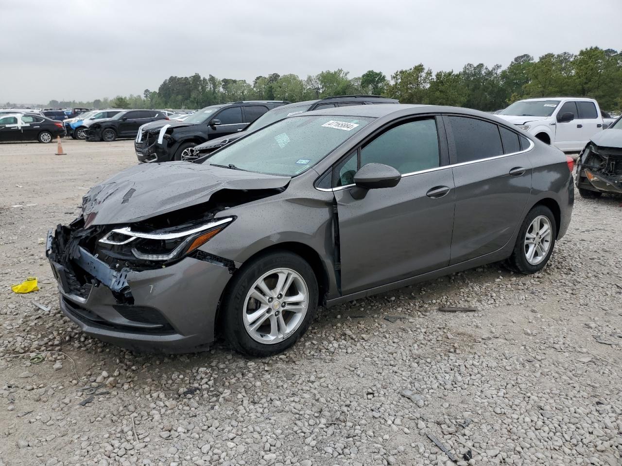 2017 CHEVROLET CRUZE LT