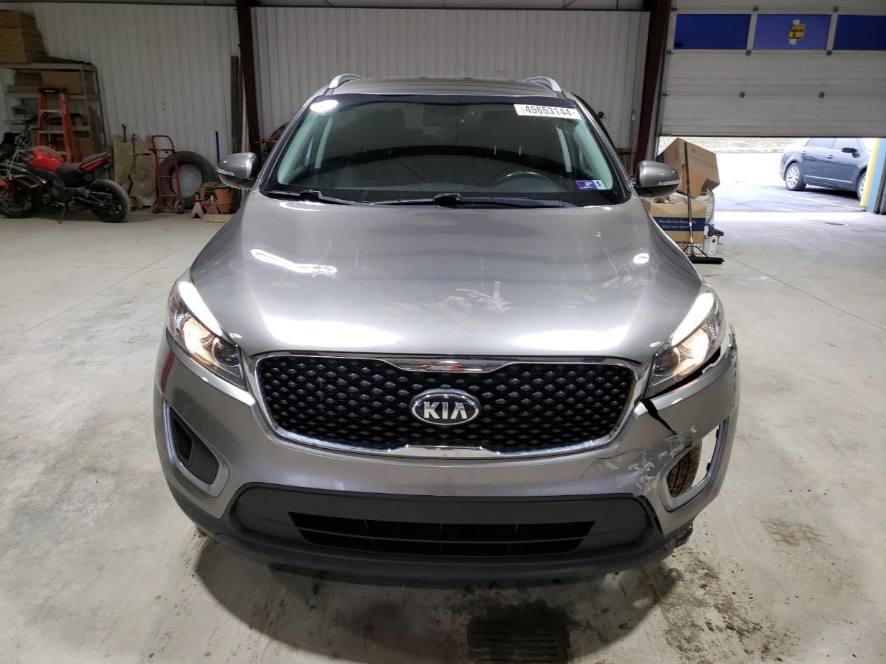 2016 KIA SORENTO LX - Image 5