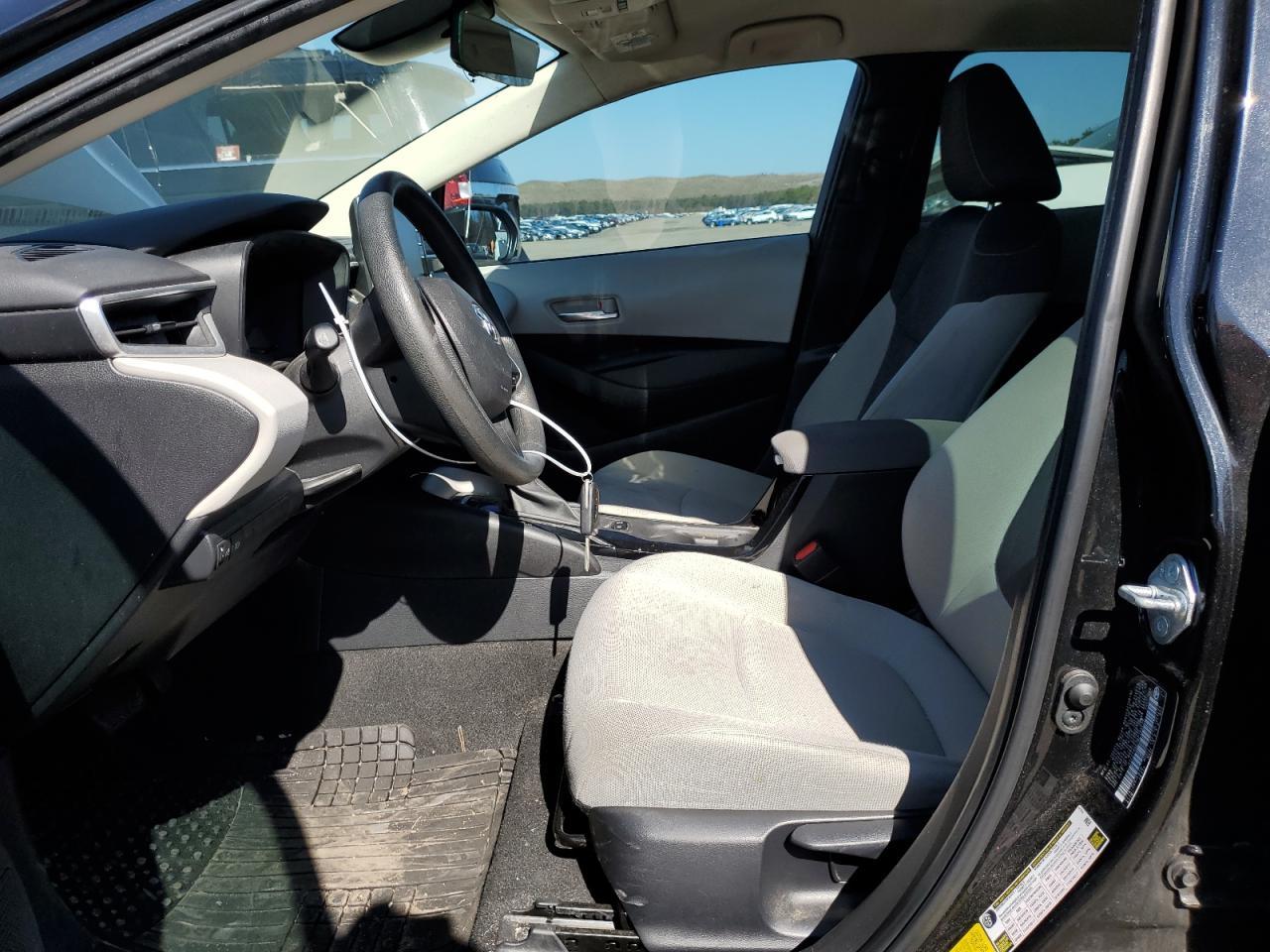 2021 TOYOTA COROLLA LE - Image 7