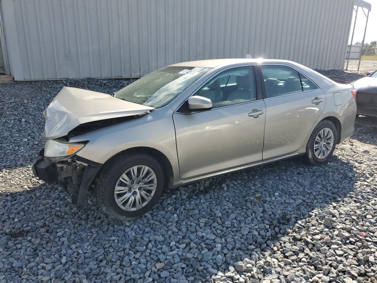 2014 TOYOTA CAMRY L