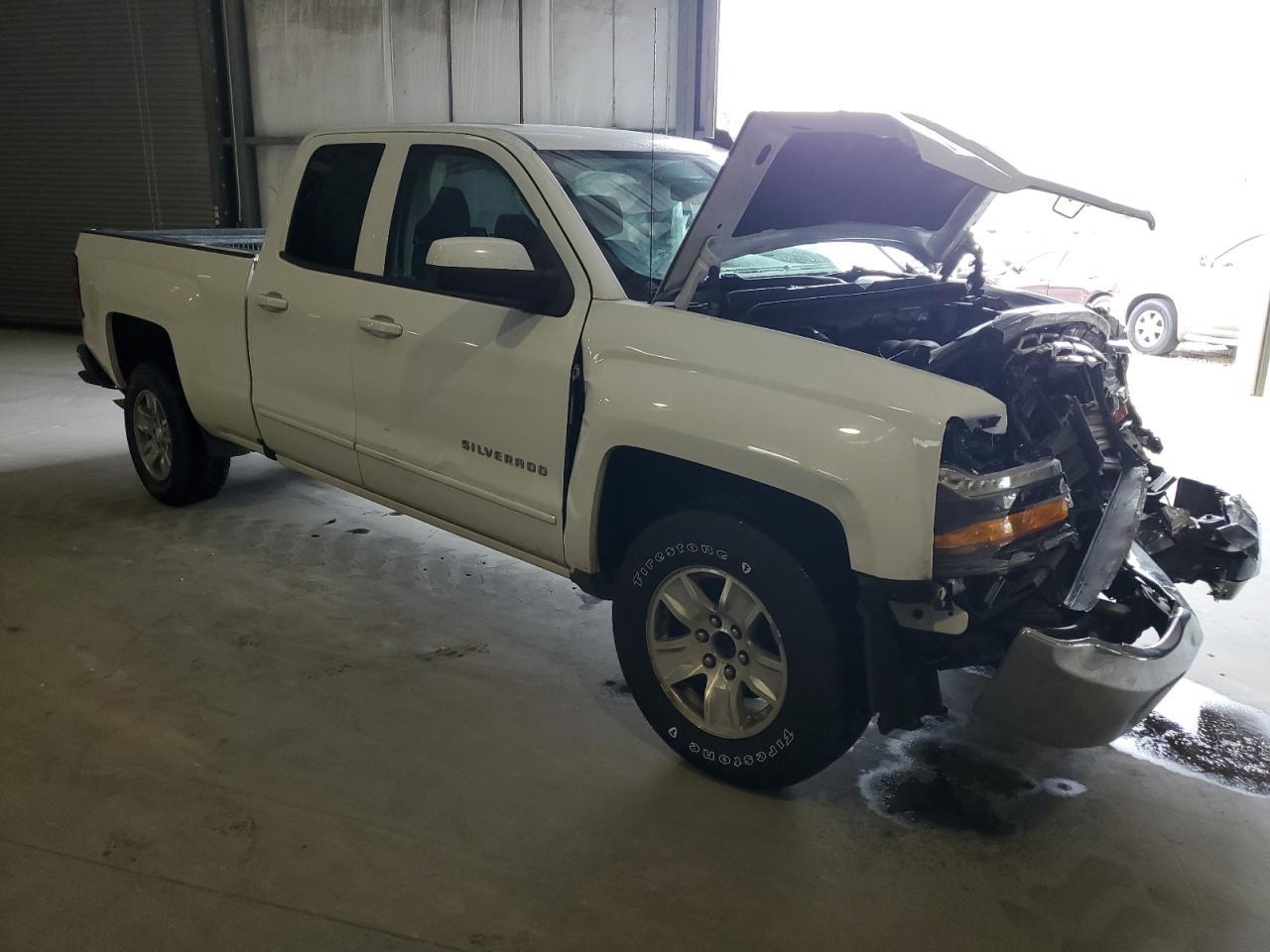 2018 CHEVROLET SILVERADO - Image 4