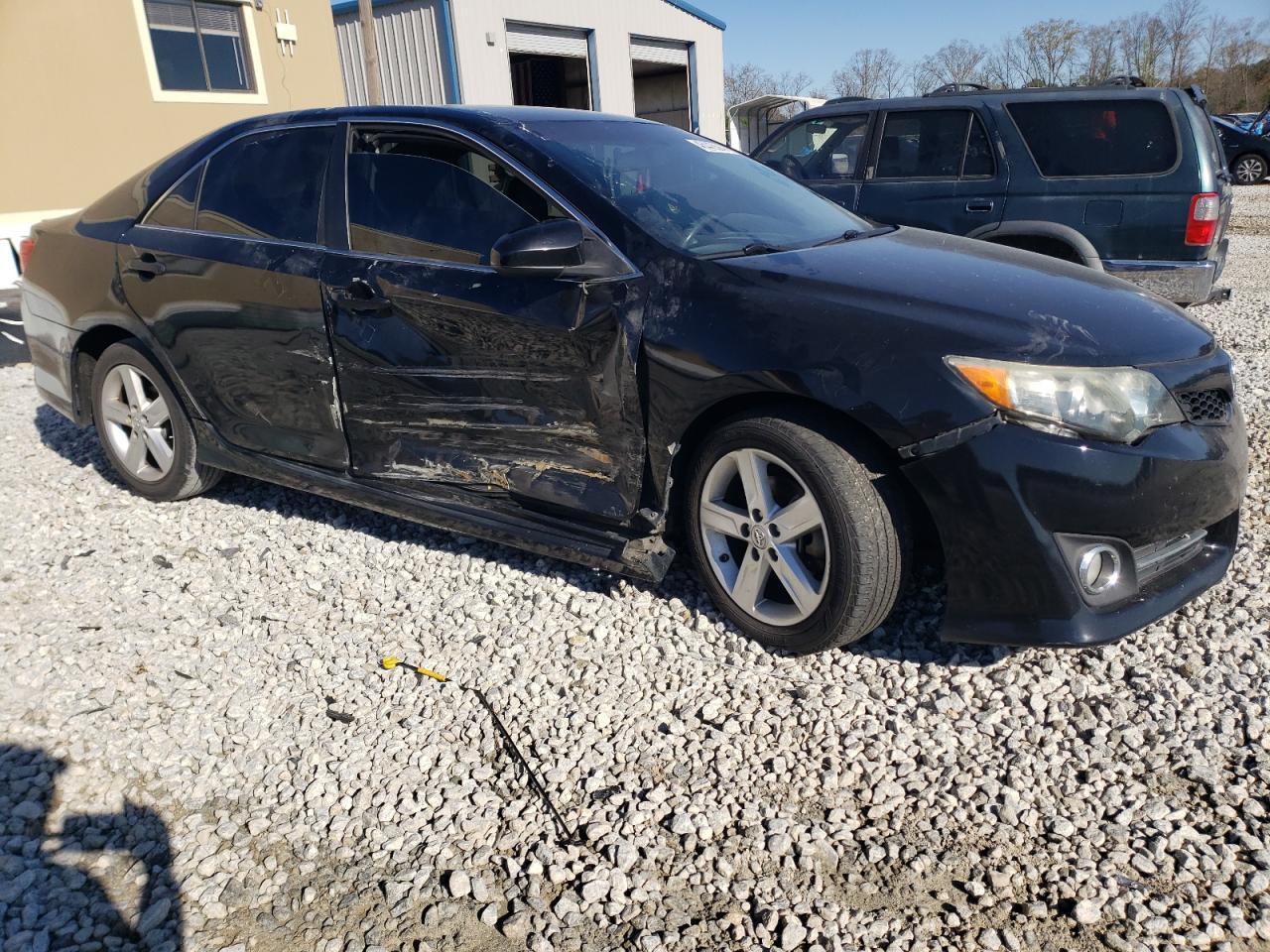 2013 TOYOTA CAMRY L - Image 4