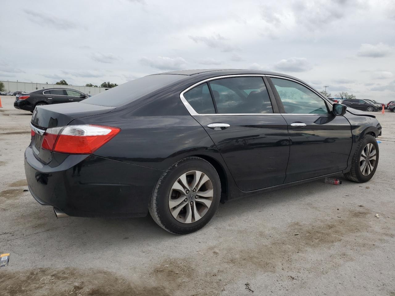 2014 HONDA ACCORD LX - Фото 3