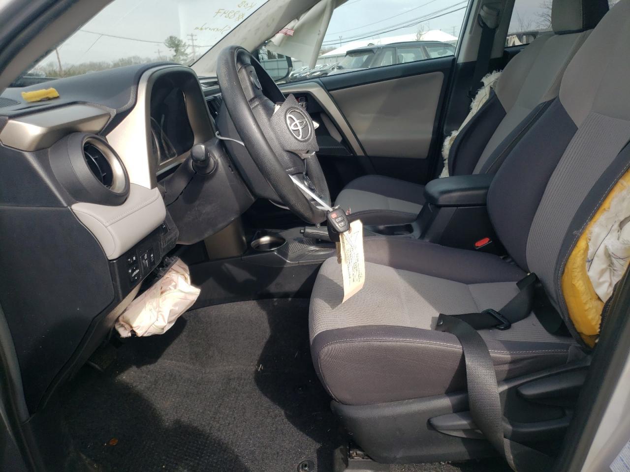 2015 TOYOTA RAV4 XLE - Фото 7
