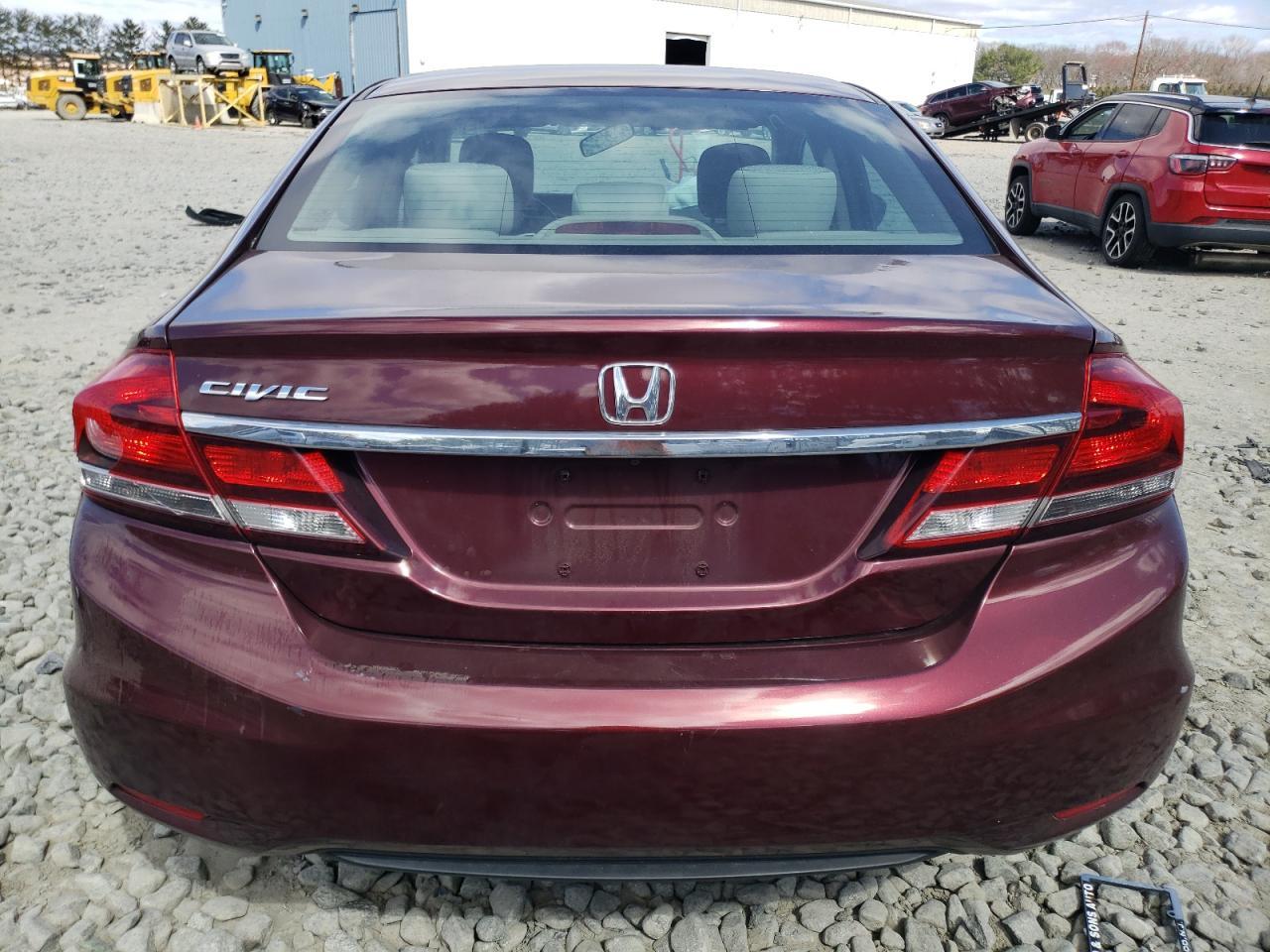 2015 HONDA CIVIC LX - Фото 6
