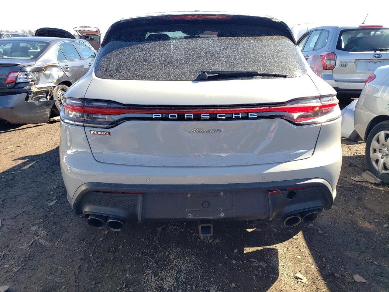 2023 PORSCHE MACAN BASE - Image 6