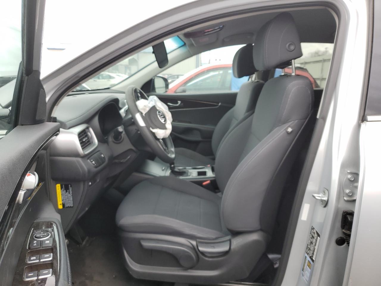 2017 KIA SORENTO LX - Фото 7