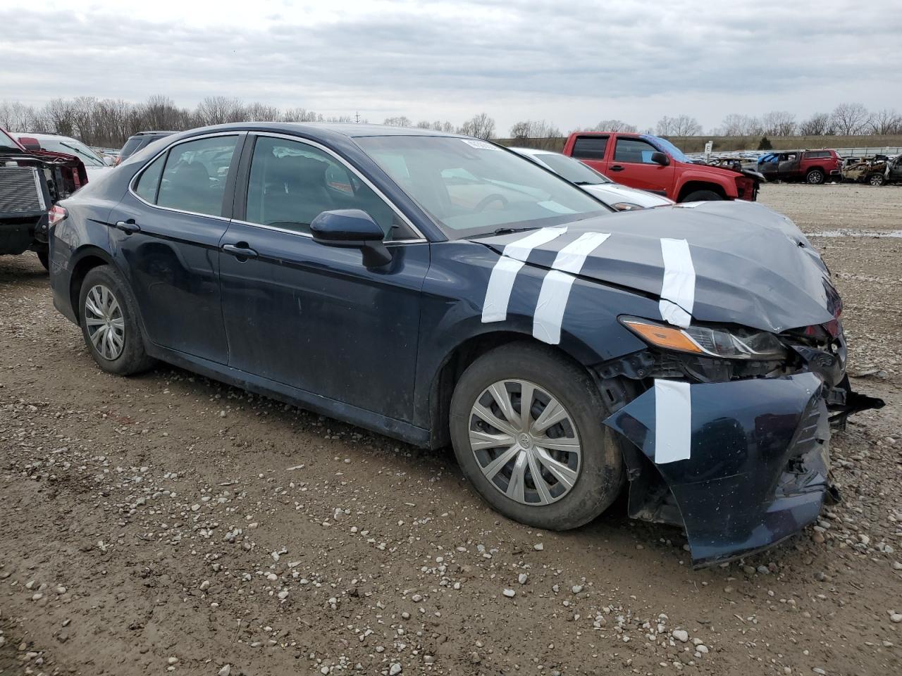 2018 TOYOTA CAMRY L - Image 4