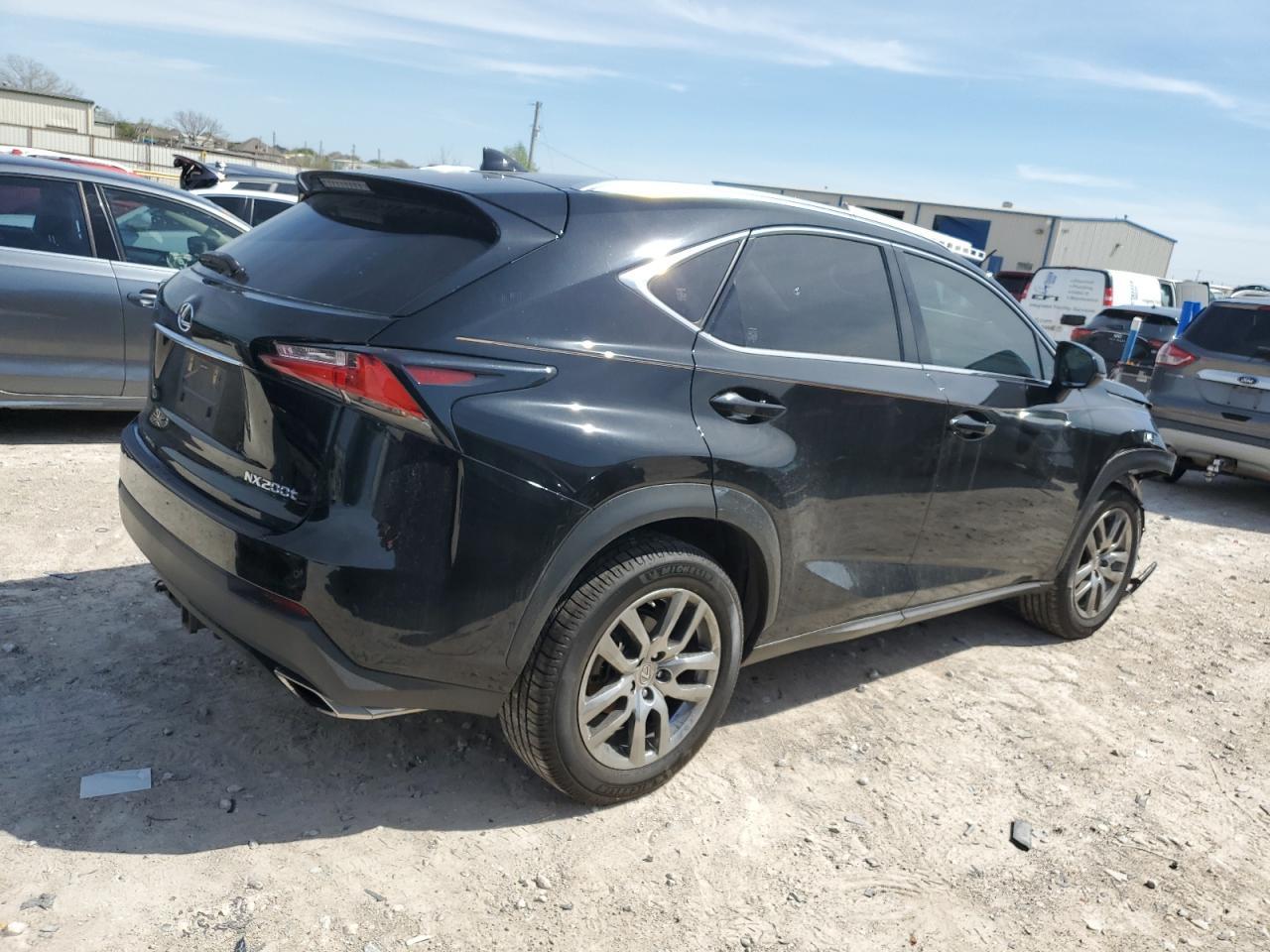 2015 LEXUS NX 200T - Фото 3