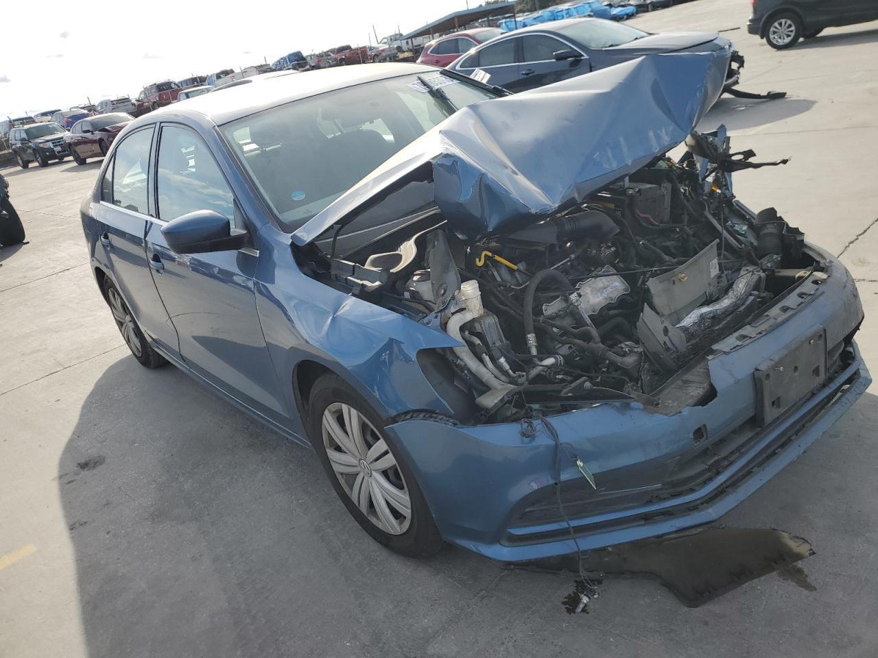 2017 VOLKSWAGEN JETTA S - Image 4