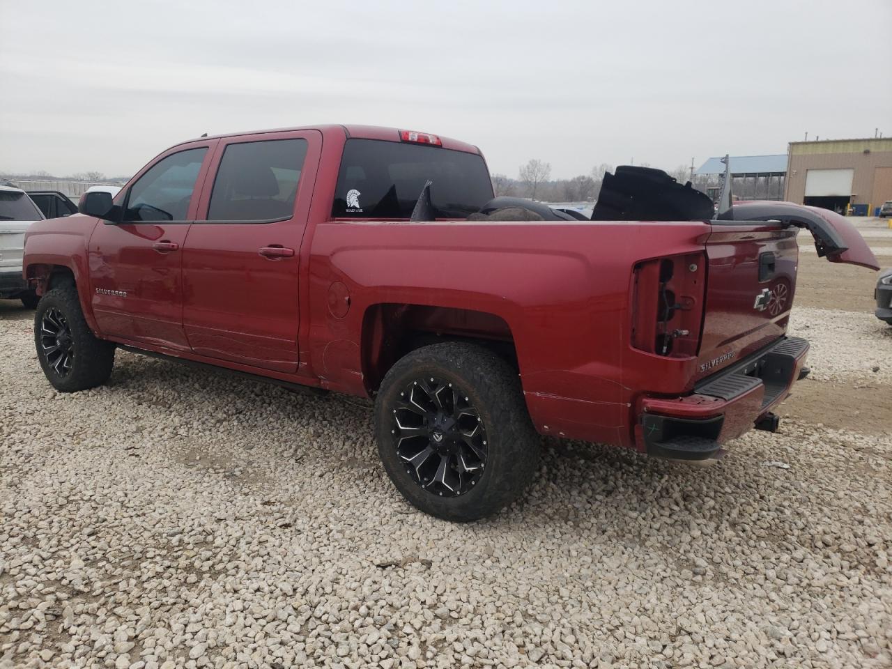 2018 CHEVROLET SILVERADO - Image 2