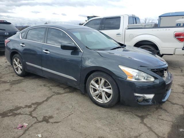 2015 Nissan Altima 2.5 - Image 4