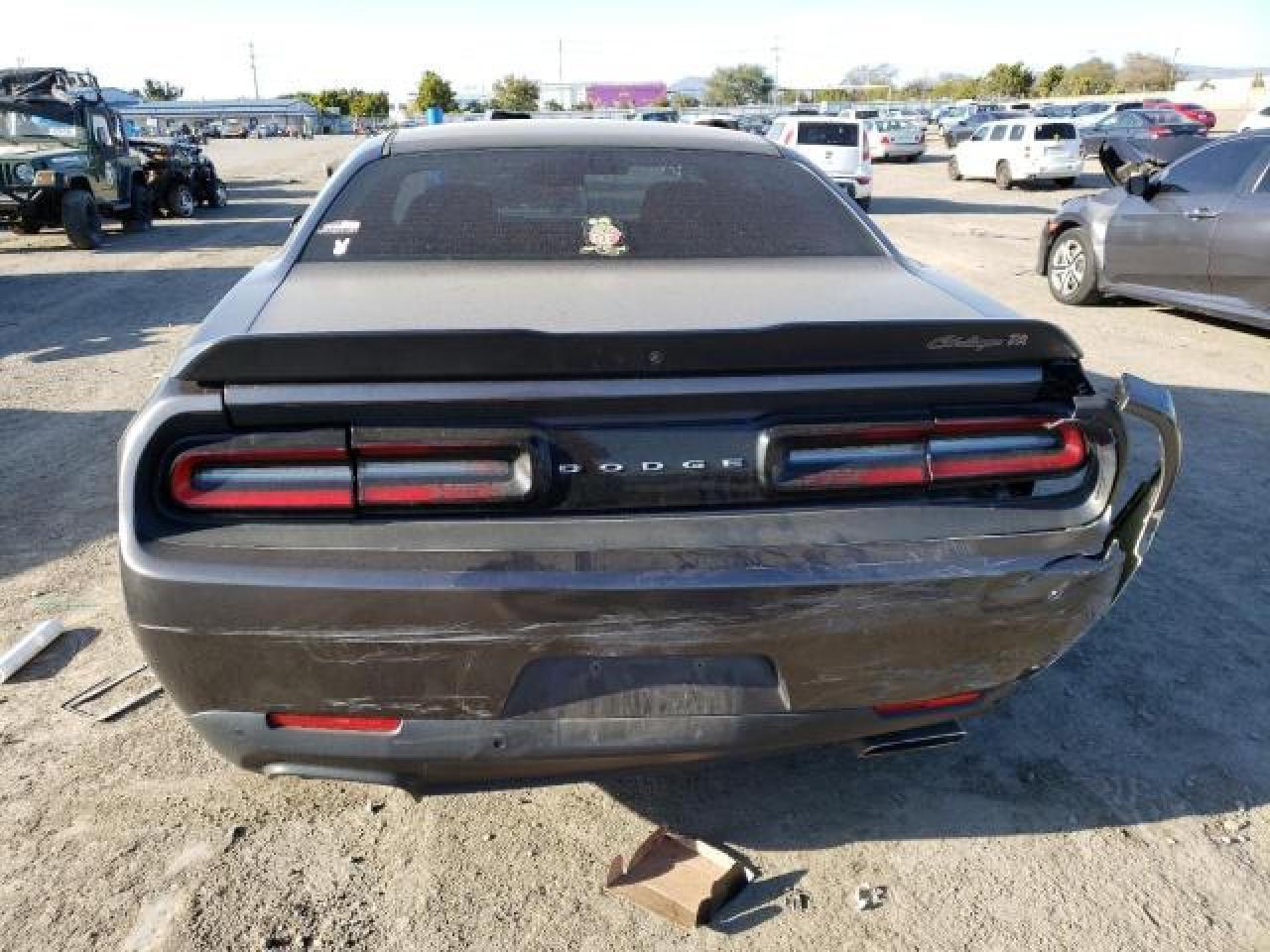 2017 DODGE CHALLENGER - Фото 6