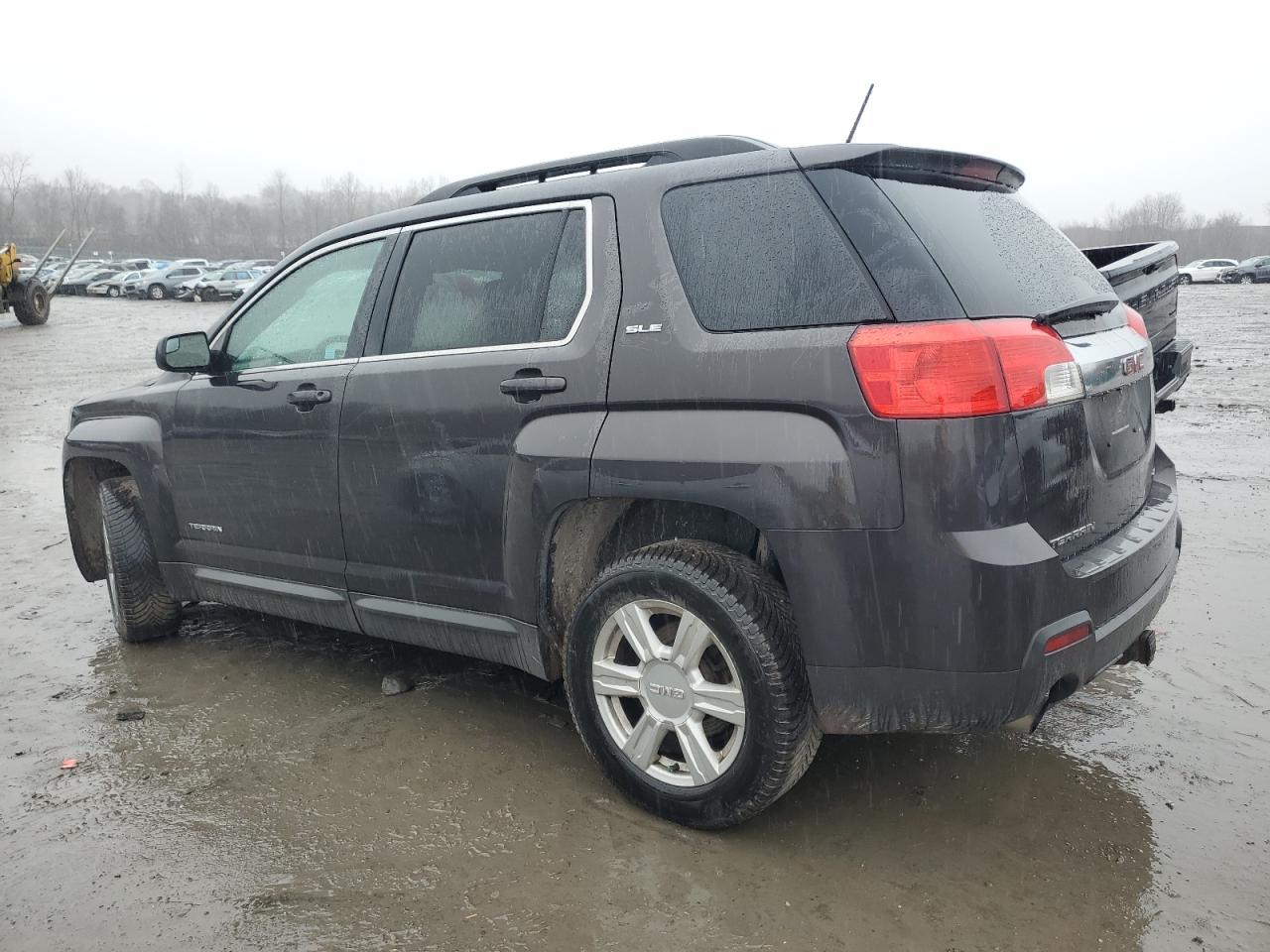 2014 GMC TERRAIN SL - Фото 2