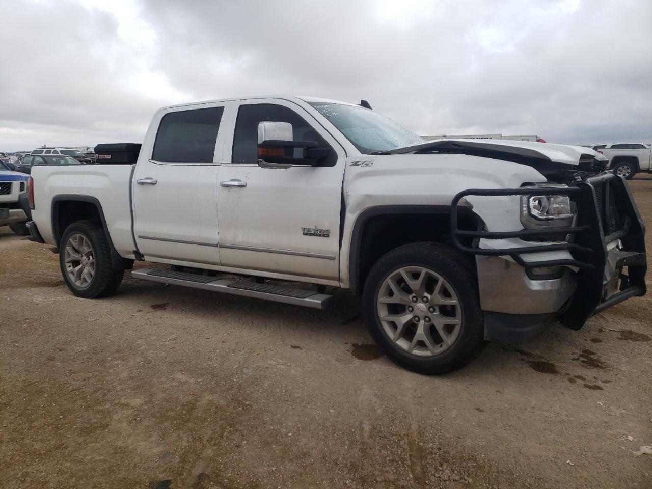 2018 GMC SIERRA K15 - Фото 4