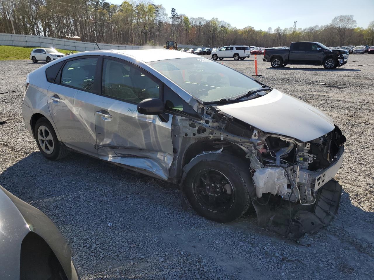 2015 TOYOTA PRIUS - Фото 4