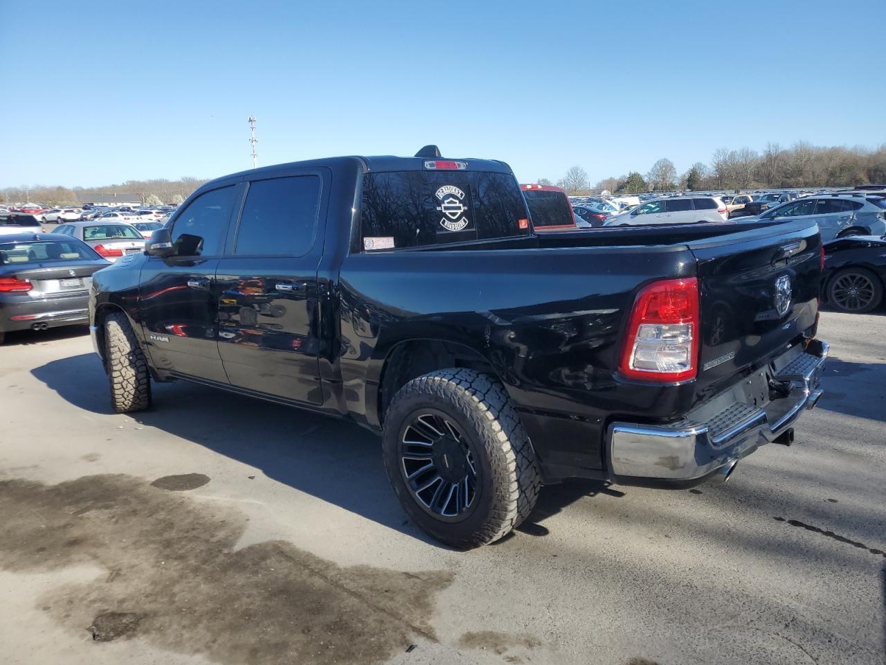 2019 RAM 1500 BIG H - Фото 2