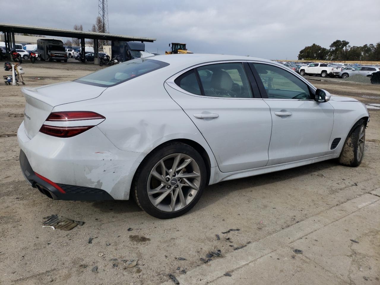 2022 GENESIS G70 BASE - Image 3