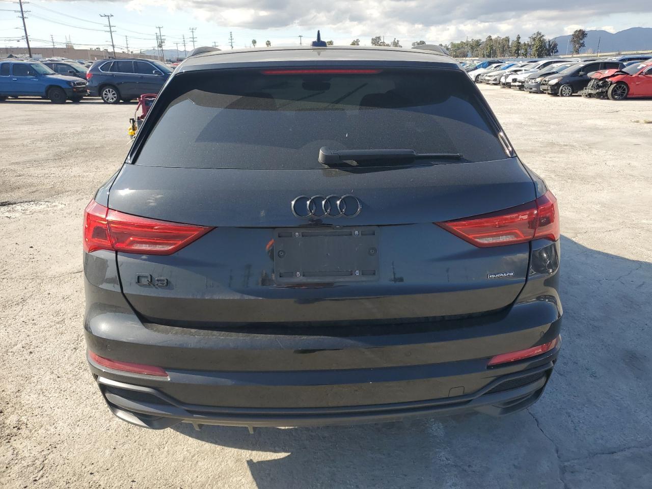 2021 AUDI Q3 PREMIUM - Фото 6