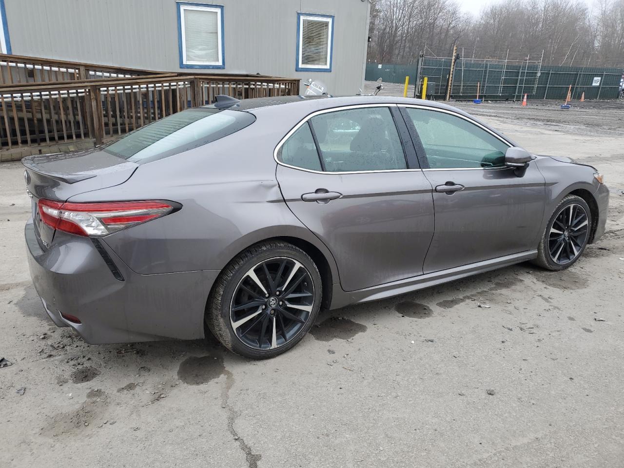 2018 TOYOTA CAMRY XSE - Фото 3