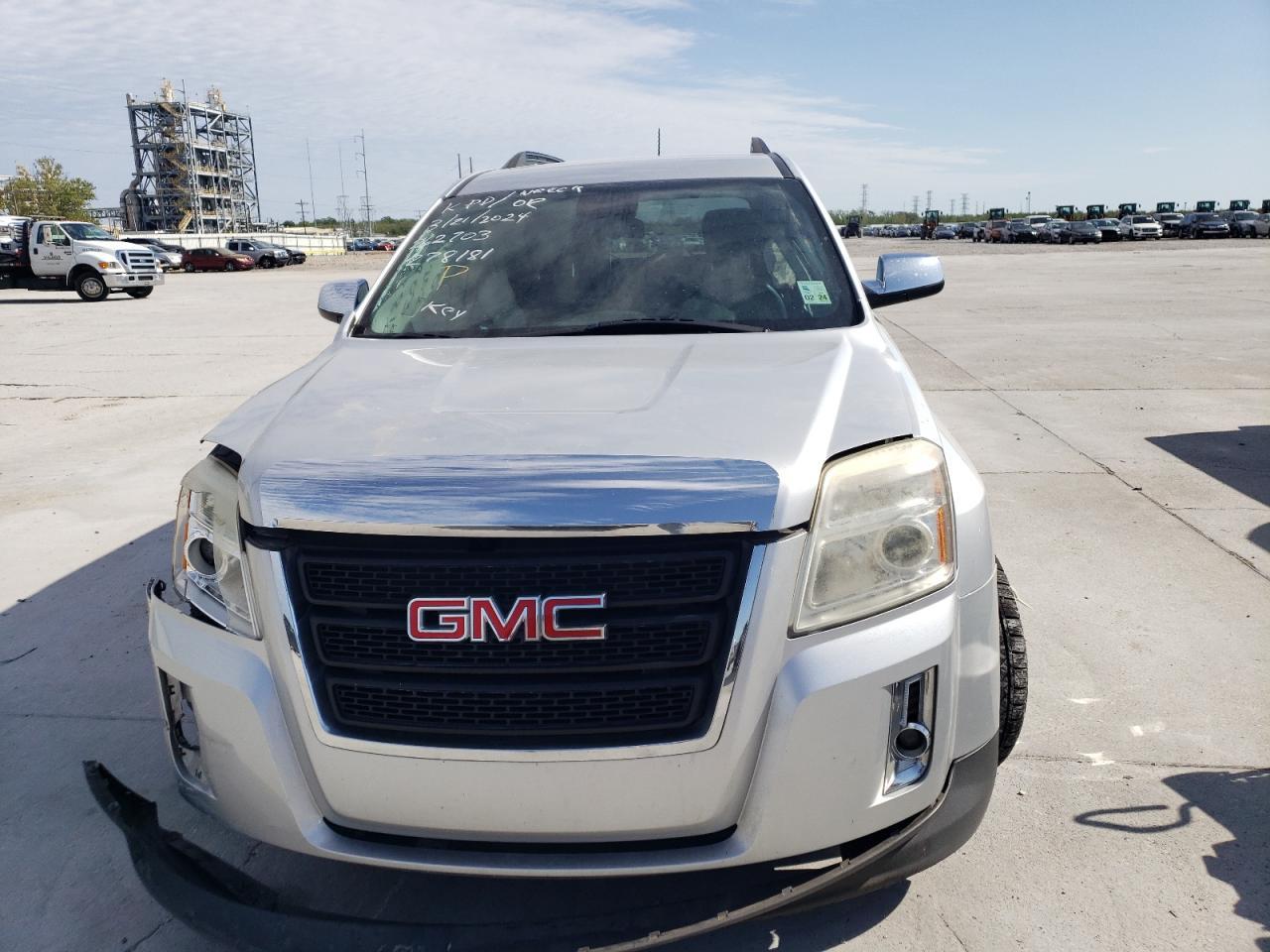 2014 GMC TERRAIN SL - Фото 5