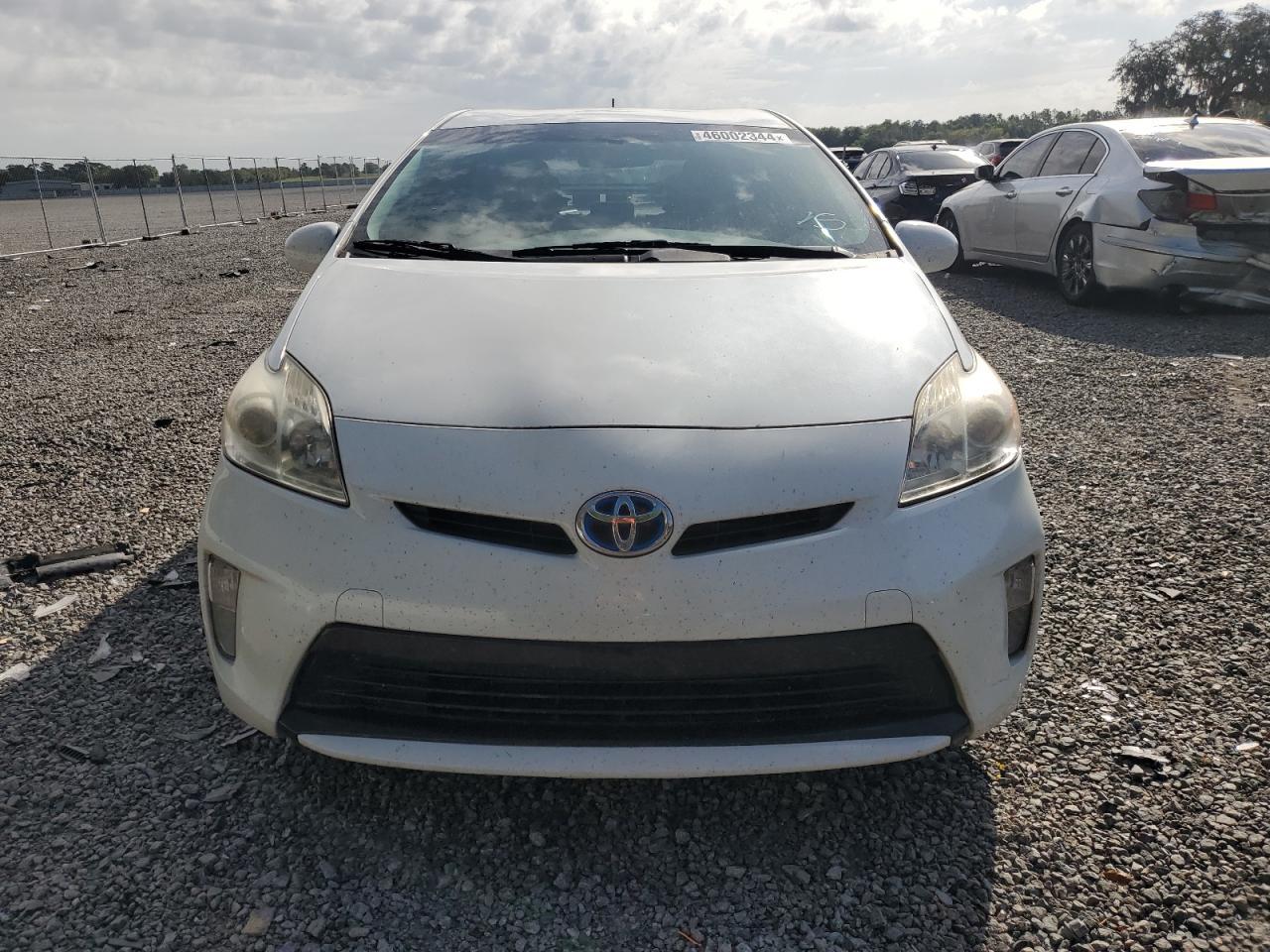 2015 TOYOTA PRIUS - Image 5