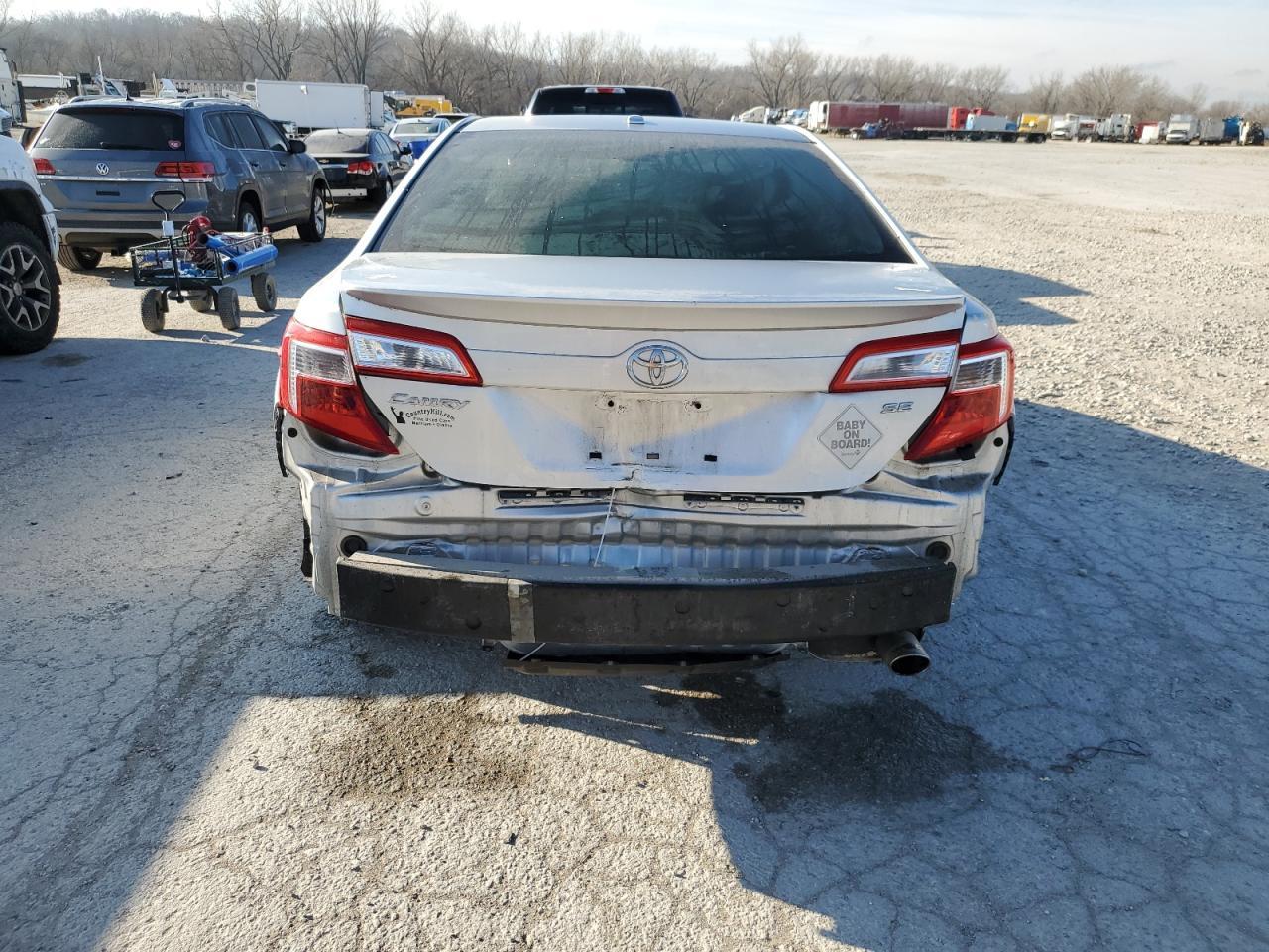 2012 TOYOTA CAMRY BASE - Image 6