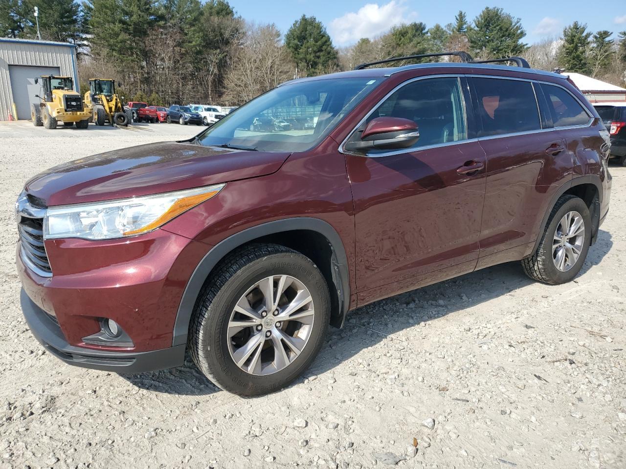 2015 TOYOTA HIGHLANDER