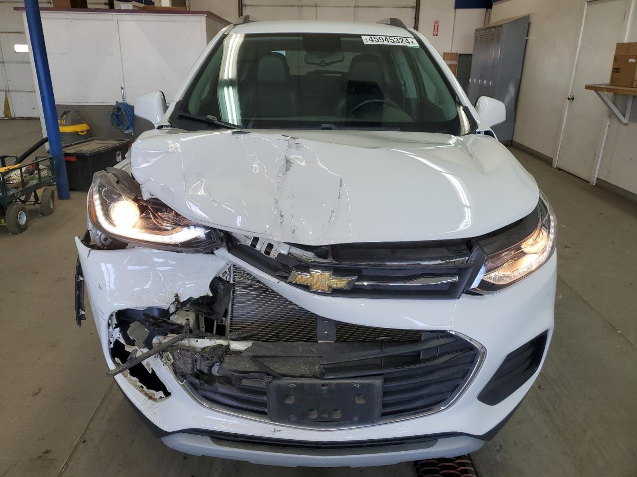 2019 CHEVROLET TRAX 1LT - Фото 5