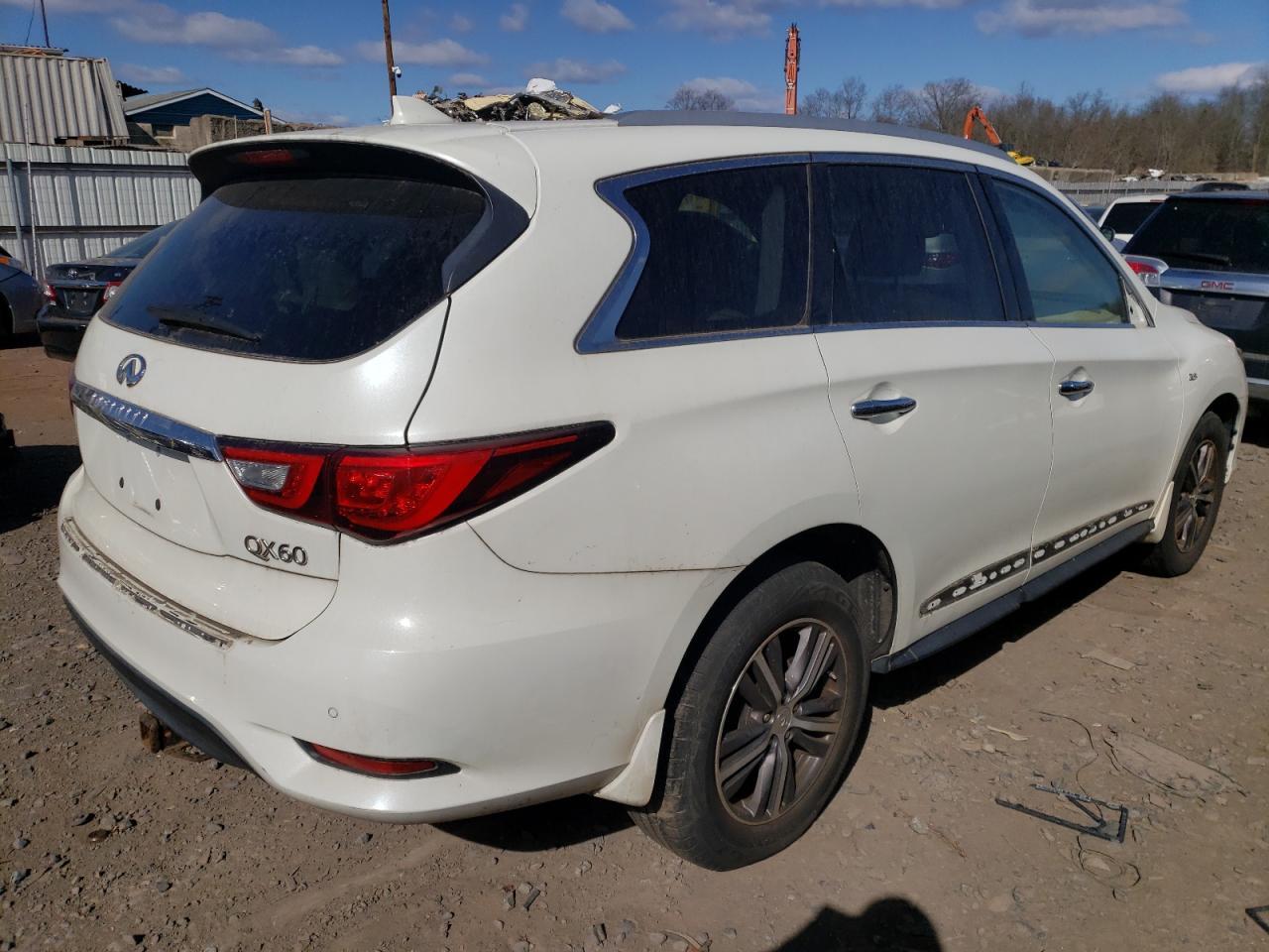 2017 INFINITI QX60 - Фото 3