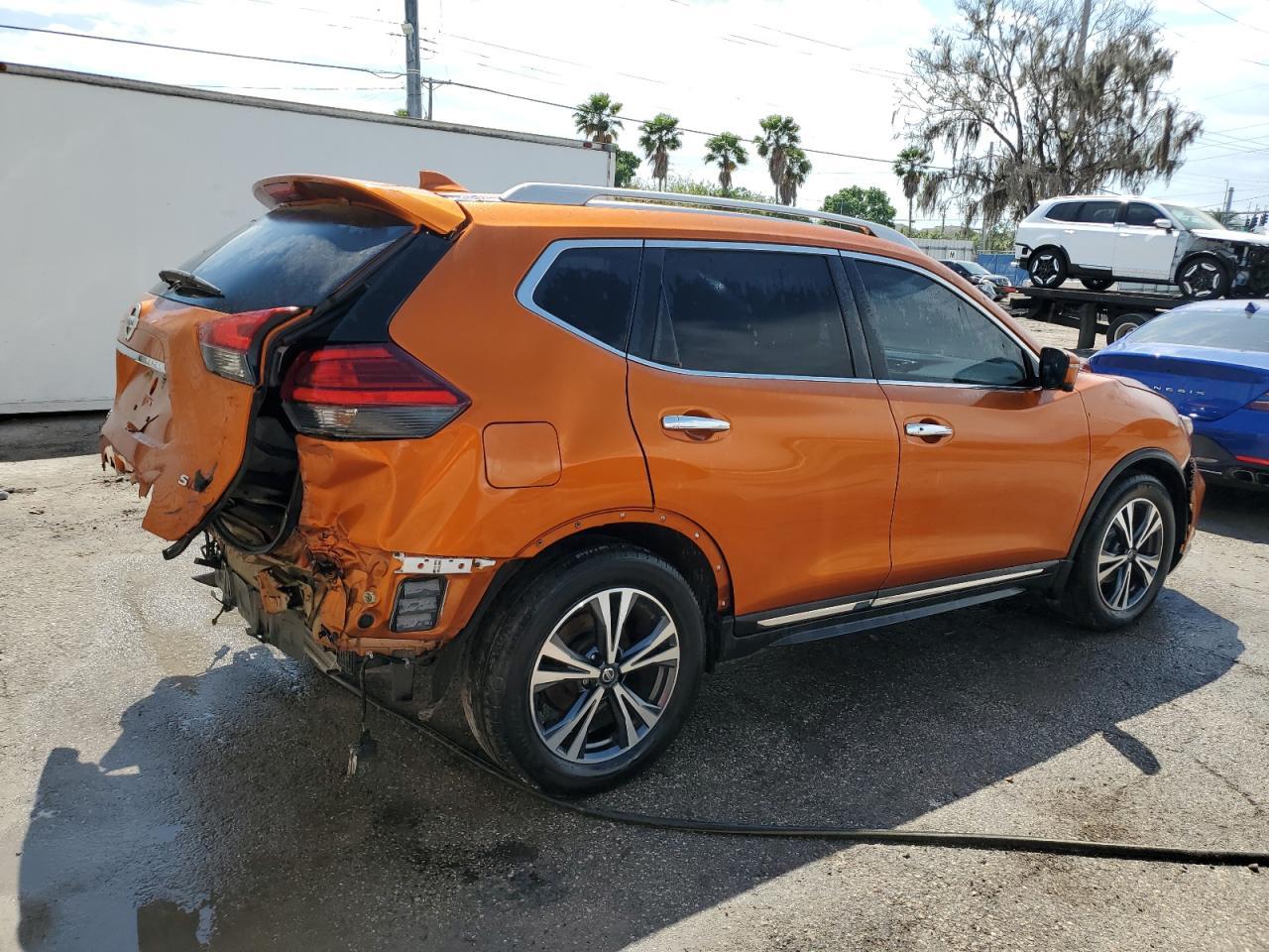 2017 NISSAN ROGUE S - Фото 3