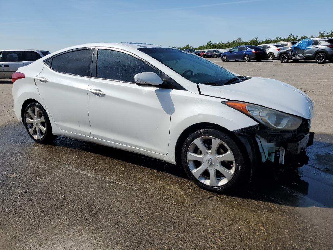 2011 HYUNDAI ELANTRA GL - Image 4