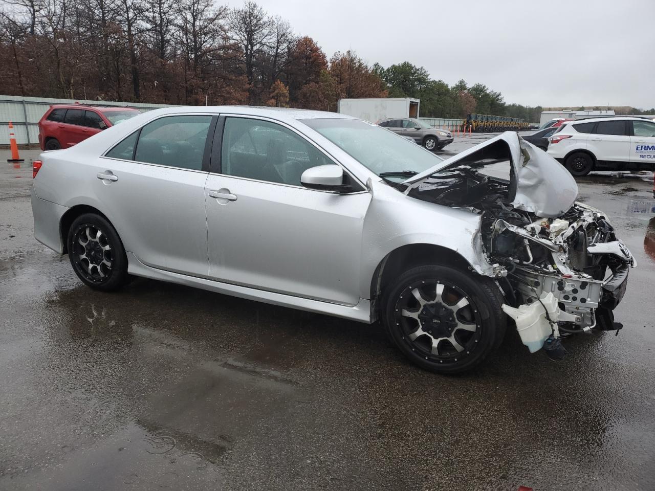 2014 TOYOTA CAMRY L - Фото 4