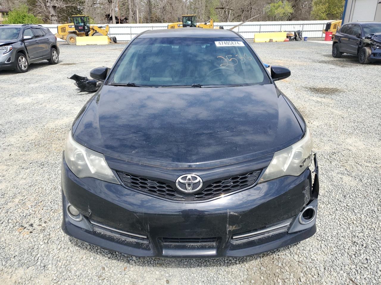 2014 TOYOTA CAMRY L - Image 5