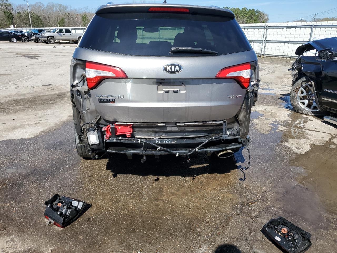 2015 KIA SORENTO SX - Image 6