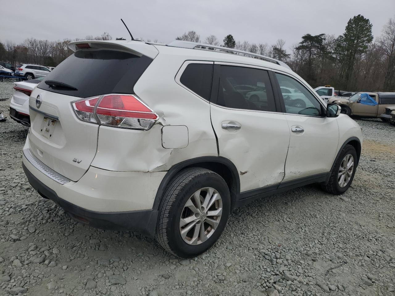 2016 NISSAN ROGUE S - Фото 3