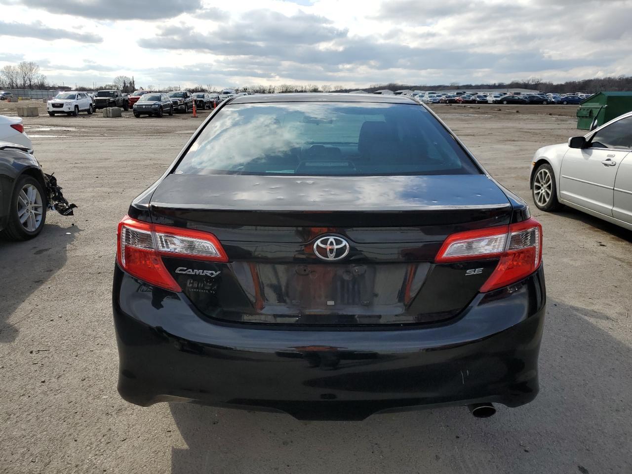 2013 TOYOTA CAMRY L - Image 6
