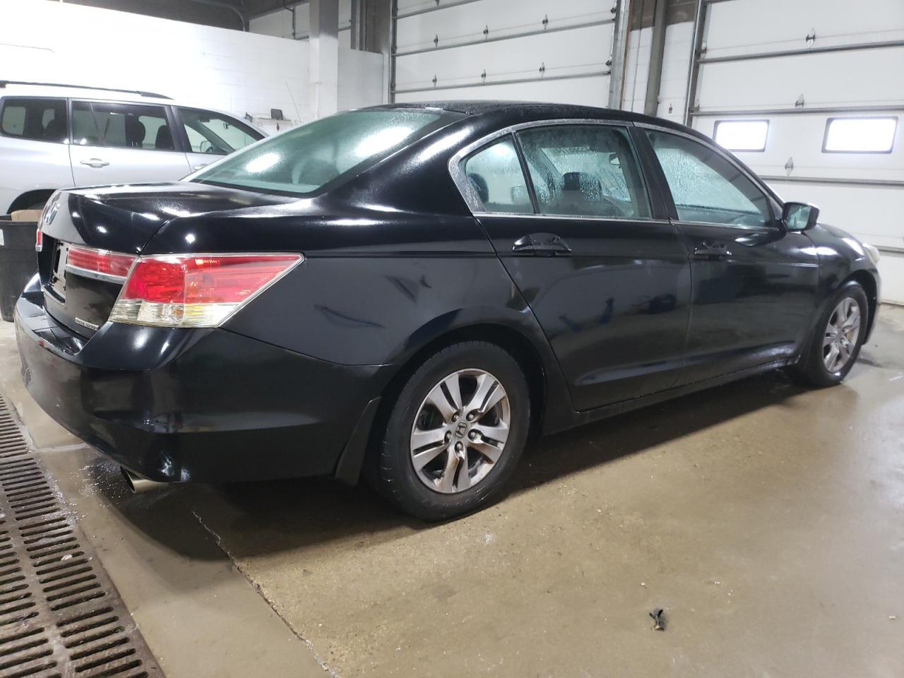 2012 HONDA ACCORD SE - Image 3