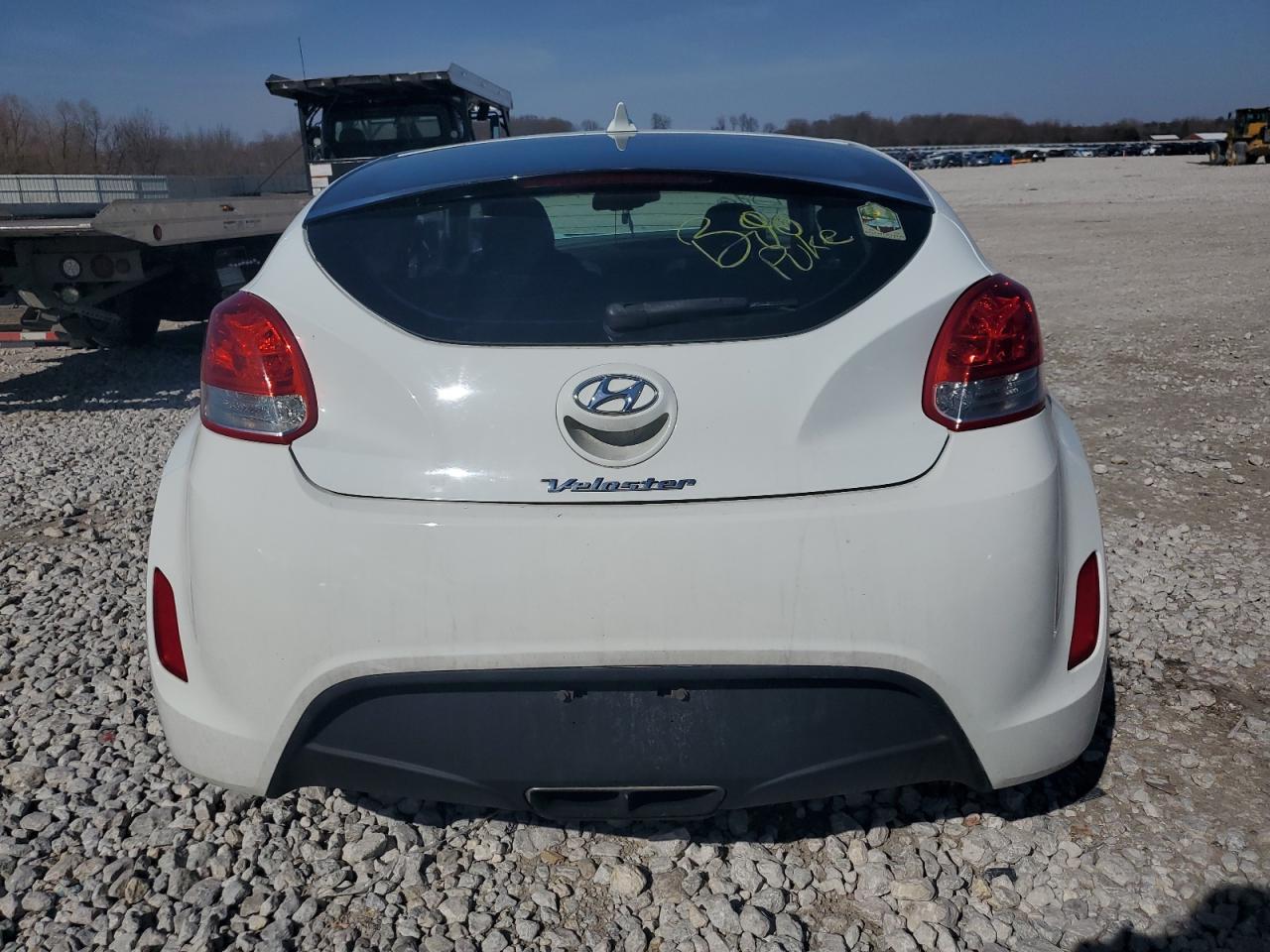 2013 HYUNDAI VELOSTER - Фото 6