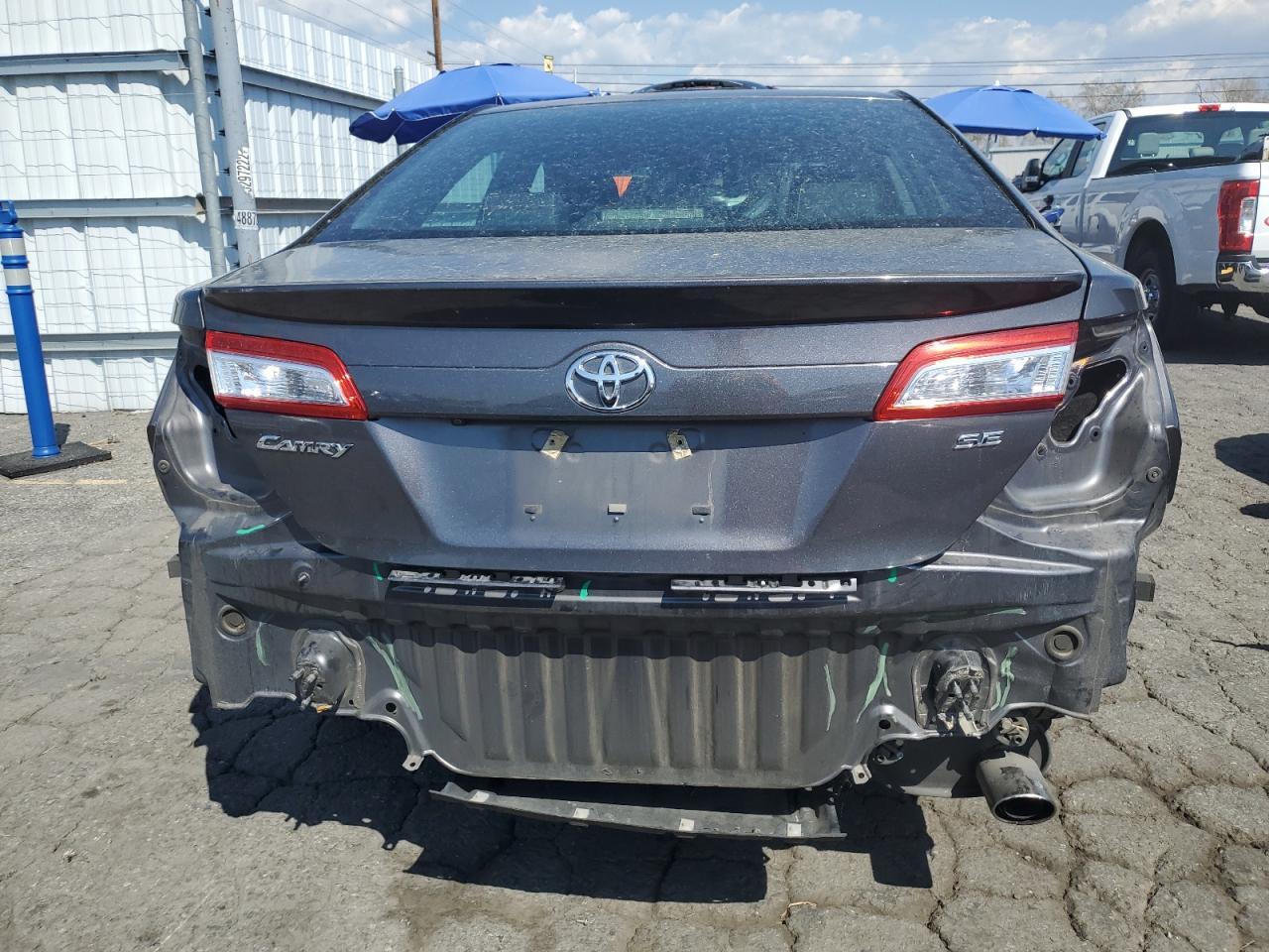 2014 TOYOTA CAMRY L - Фото 6