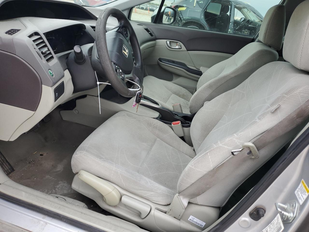2012 HONDA CIVIC LX - Фото 7