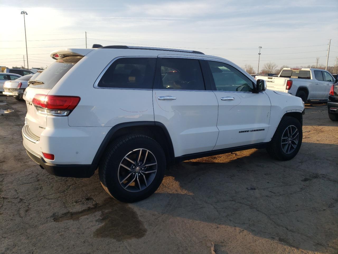 2018 JEEP GRAND CHER - Image 3